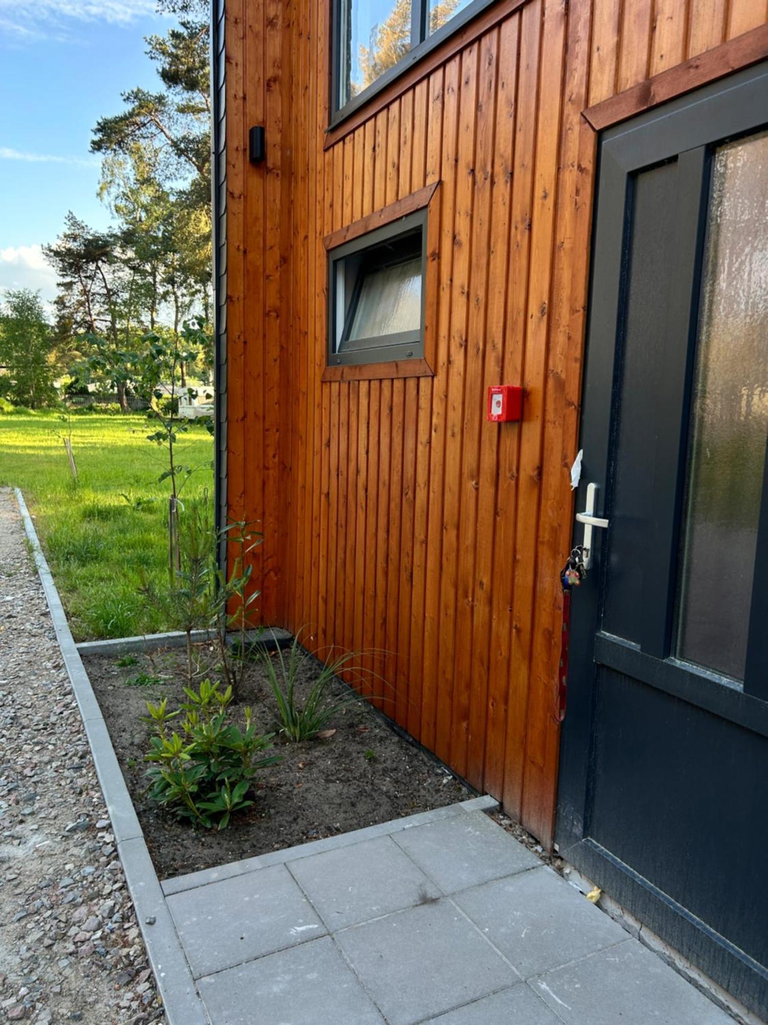 Domki Bursztyn Mrzeżyno Esterno foto